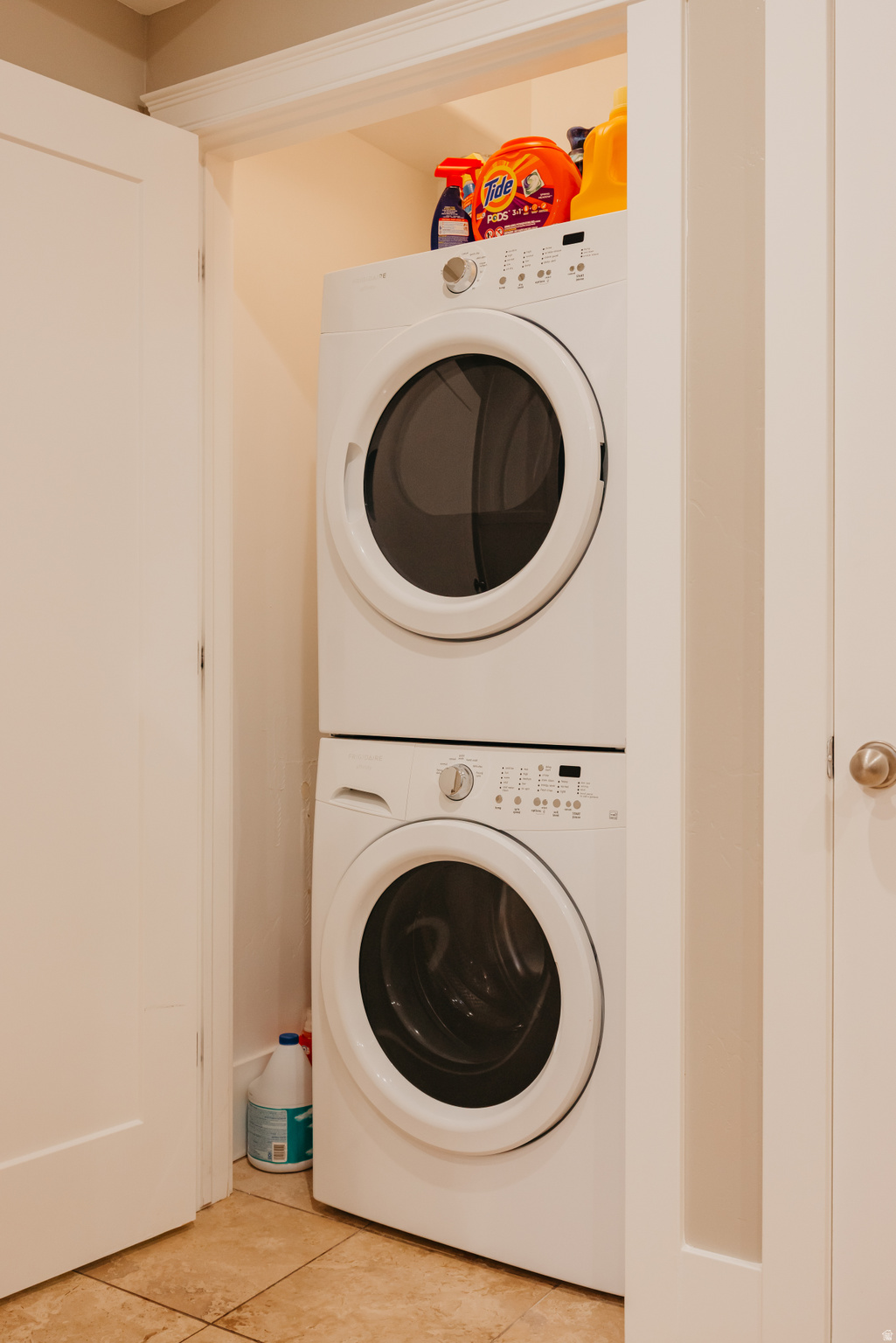 CREEKSIDE AT ASPEN GROVE - Residential