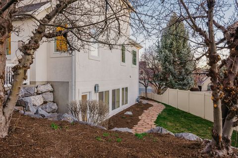 Tiny photo for 342 W MILLCREEK RD, Pleasant Grove, UT 84062 (MLS # 2144888)