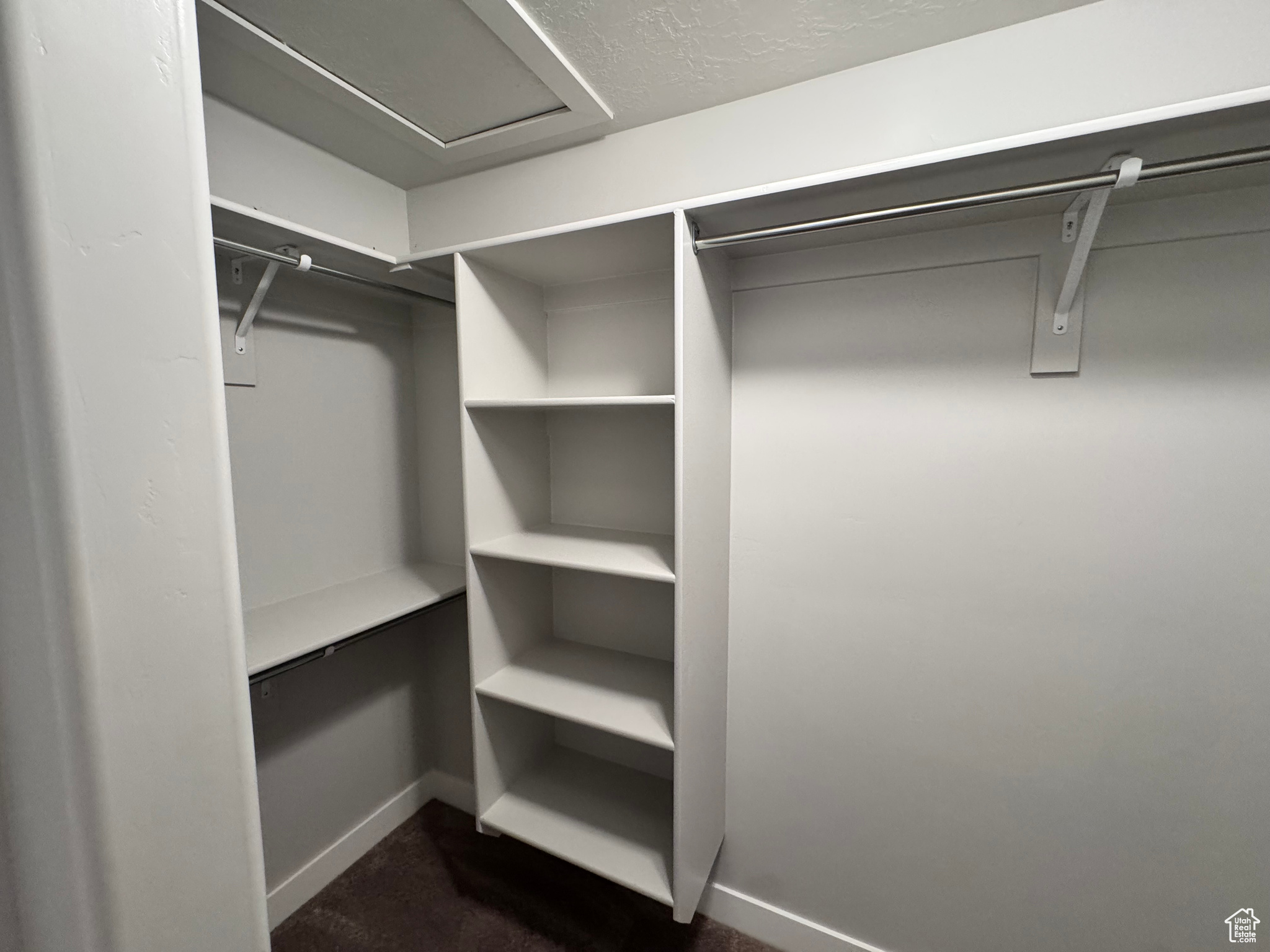 SHADOW RUN - Residential Lease