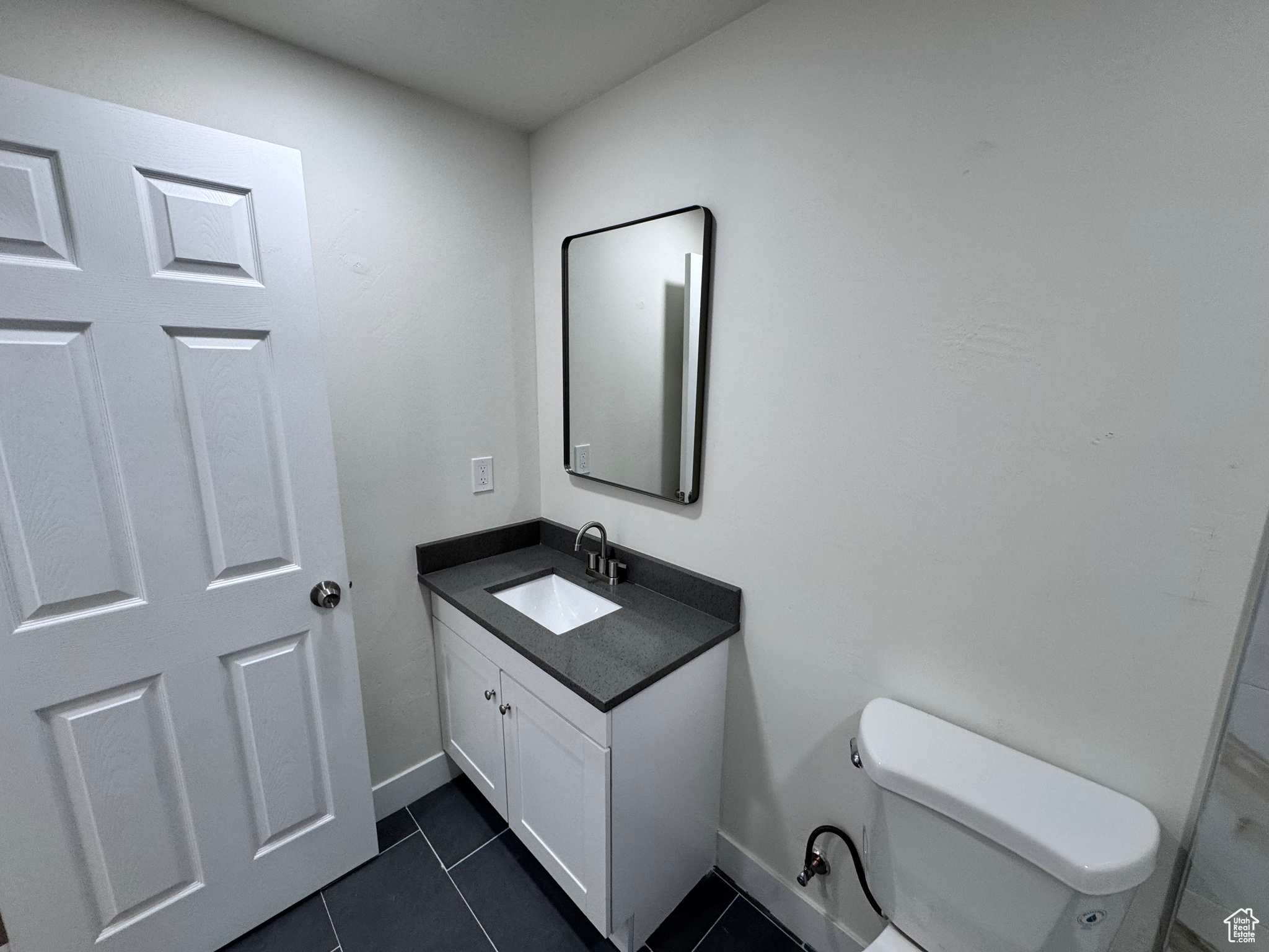 SHADOW RUN - Residential Lease