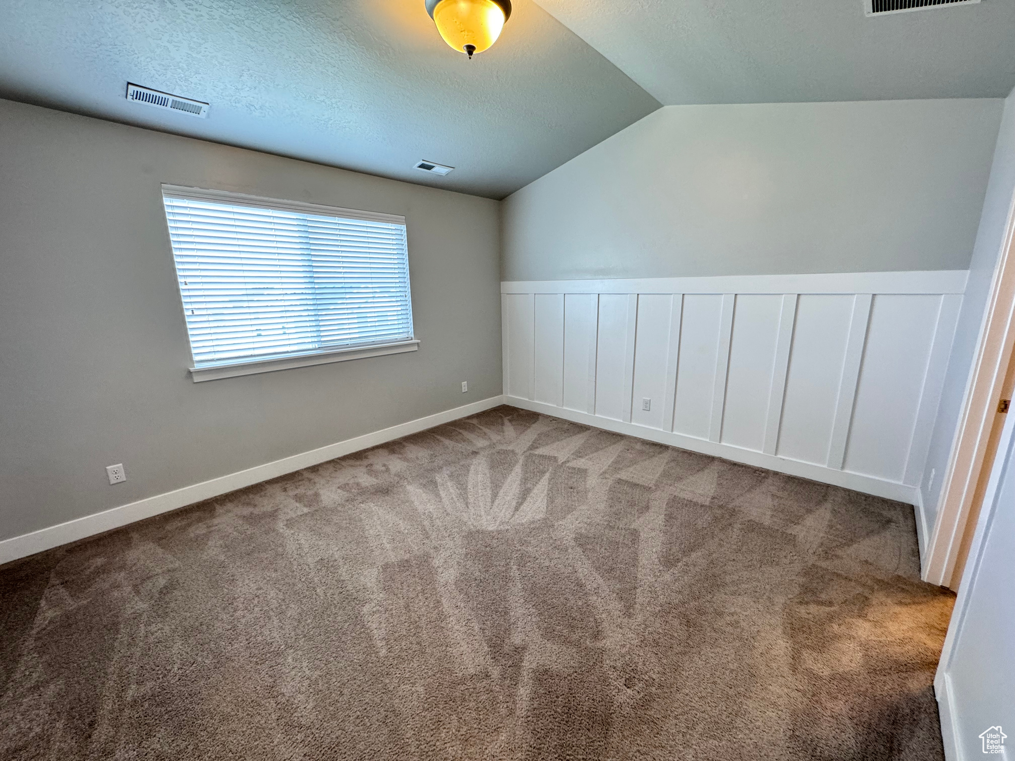 SHADOW RUN - Residential Lease