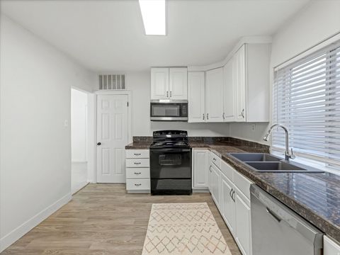 Tiny photo for 3821 S 300 E, South Salt Lake, UT 84115 (MLS # 2143390)