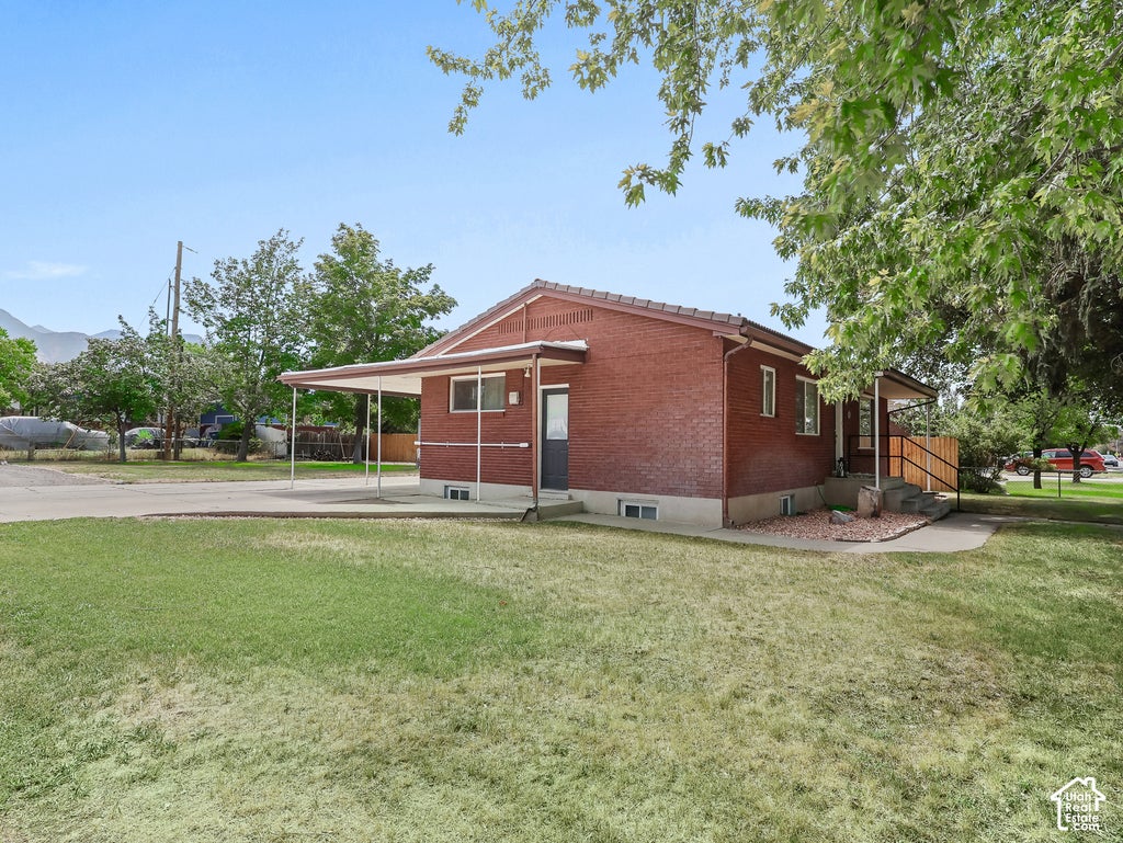 Photo of 309 S 400 E, Orem, UT 84097 (MLS # 2194034)