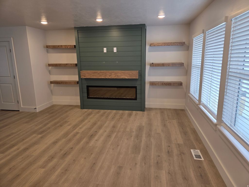 Photo of 730 W 500 N, Smithfield, UT 84335 (MLS # 2139826)