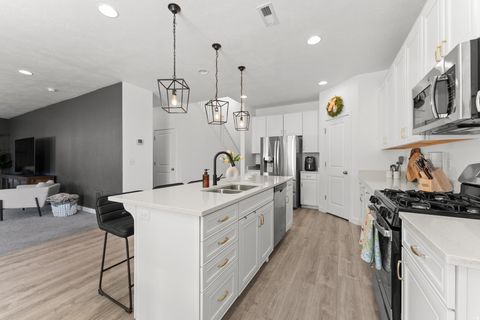 Tiny photo for 474 S 340 W, American Fork, UT 84003 (MLS # 2144250)