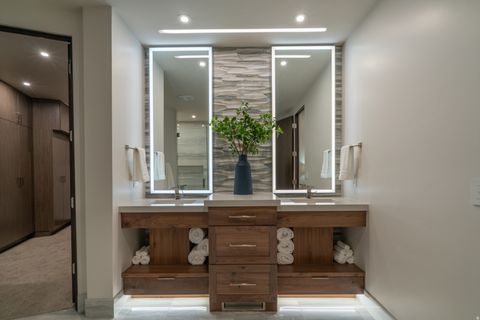 Tiny photo for 3550 S CYPRESS POINT RD, Hurricane, UT 84737 (MLS # 2126145)