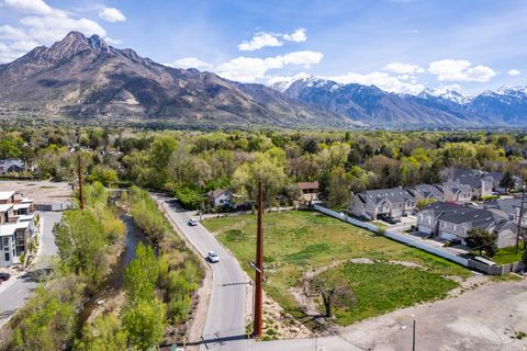 Tiny photo for 1990 E ARBOR LN, Holladay, UT 84117 (MLS # 2150513)