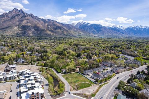 Tiny photo for 1990 E ARBOR LN, Holladay, UT 84117 (MLS # 2150513)