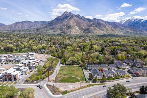 Tiny photo for 1990 E ARBOR LN, Holladay, UT 84117 (MLS # 2150513)