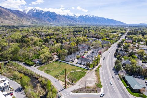 Tiny photo for 1990 E ARBOR LN, Holladay, UT 84117 (MLS # 2150513)