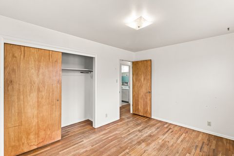 Tiny photo for 1019 E 800 N, Bountiful, UT 84010 (MLS # 2174080)