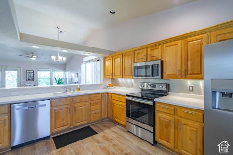 Tiny photo for 4362 S SHERWOOD DR, Saint George, UT 84790 (MLS # 2190299)
