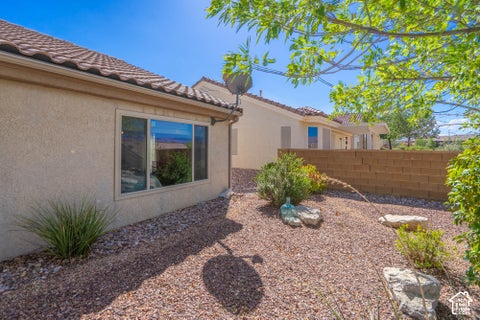 Tiny photo for 4362 S SHERWOOD DR, Saint George, UT 84790 (MLS # 2190299)