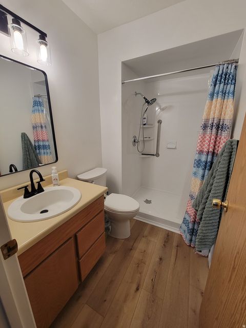 Tiny photo for 685 E 2400 N, North Ogden, UT 84414 (MLS # 2168644)