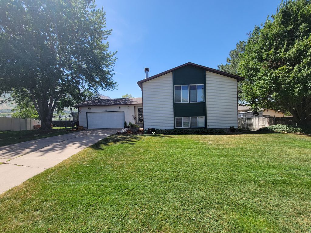 Photo for 685 E 2400 N, North Ogden, UT 84414 (MLS # 2168644)