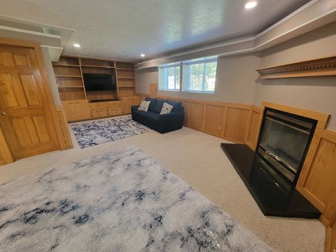 Tiny photo for 685 E 2400 N, North Ogden, UT 84414 (MLS # 2168644)