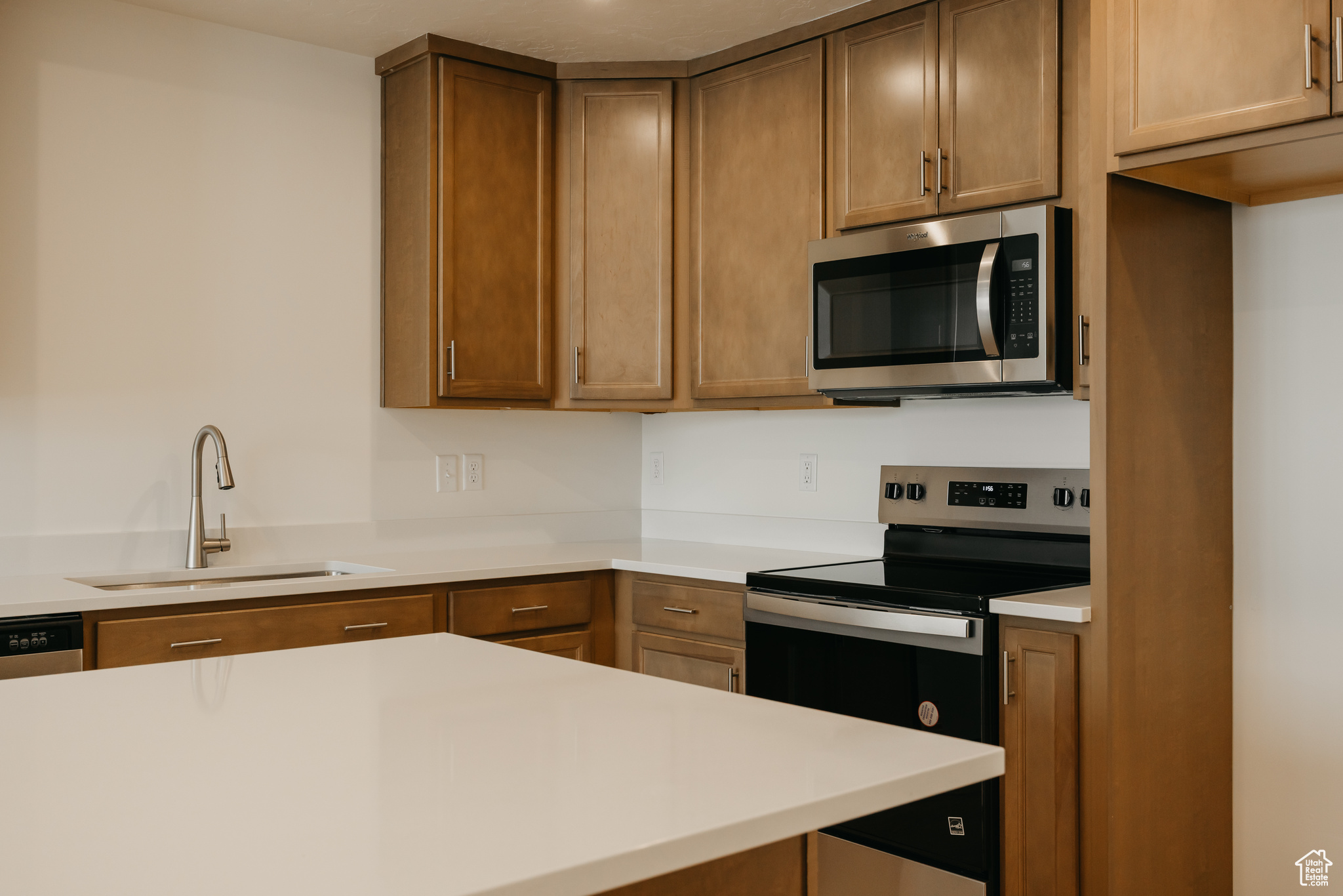 PROMINENCE POINT - Residential