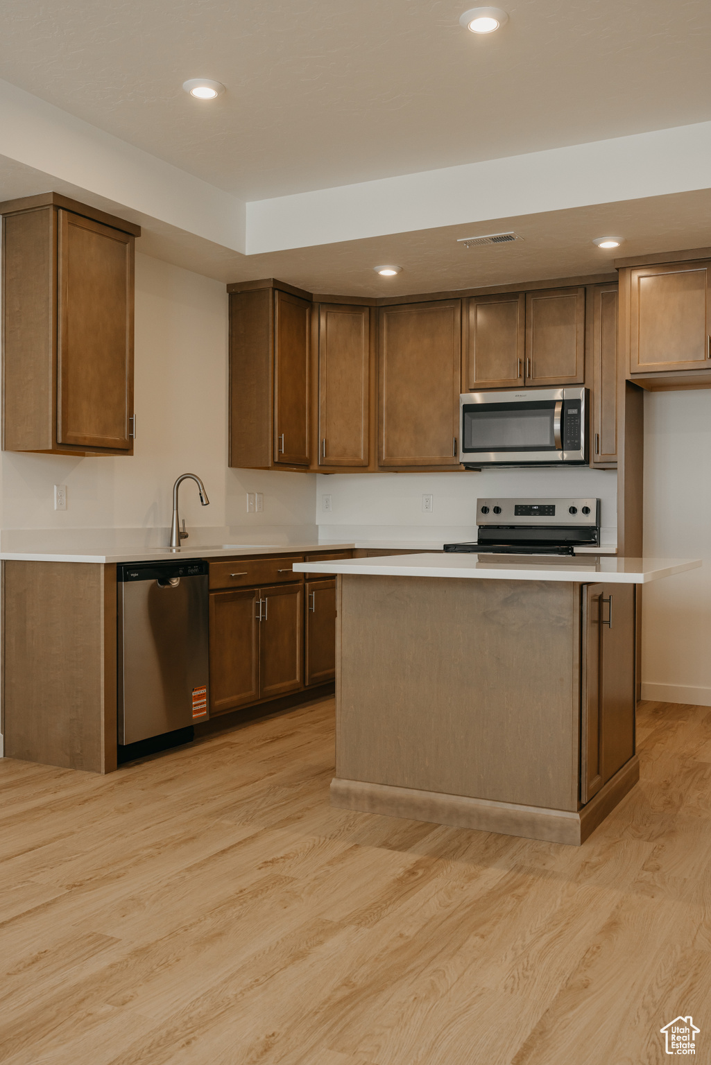 PROMINENCE POINT - Residential