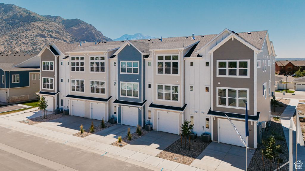 Photo of 247 E 1825 N #11, North Ogden, UT 84414 (MLS # 2116157)
