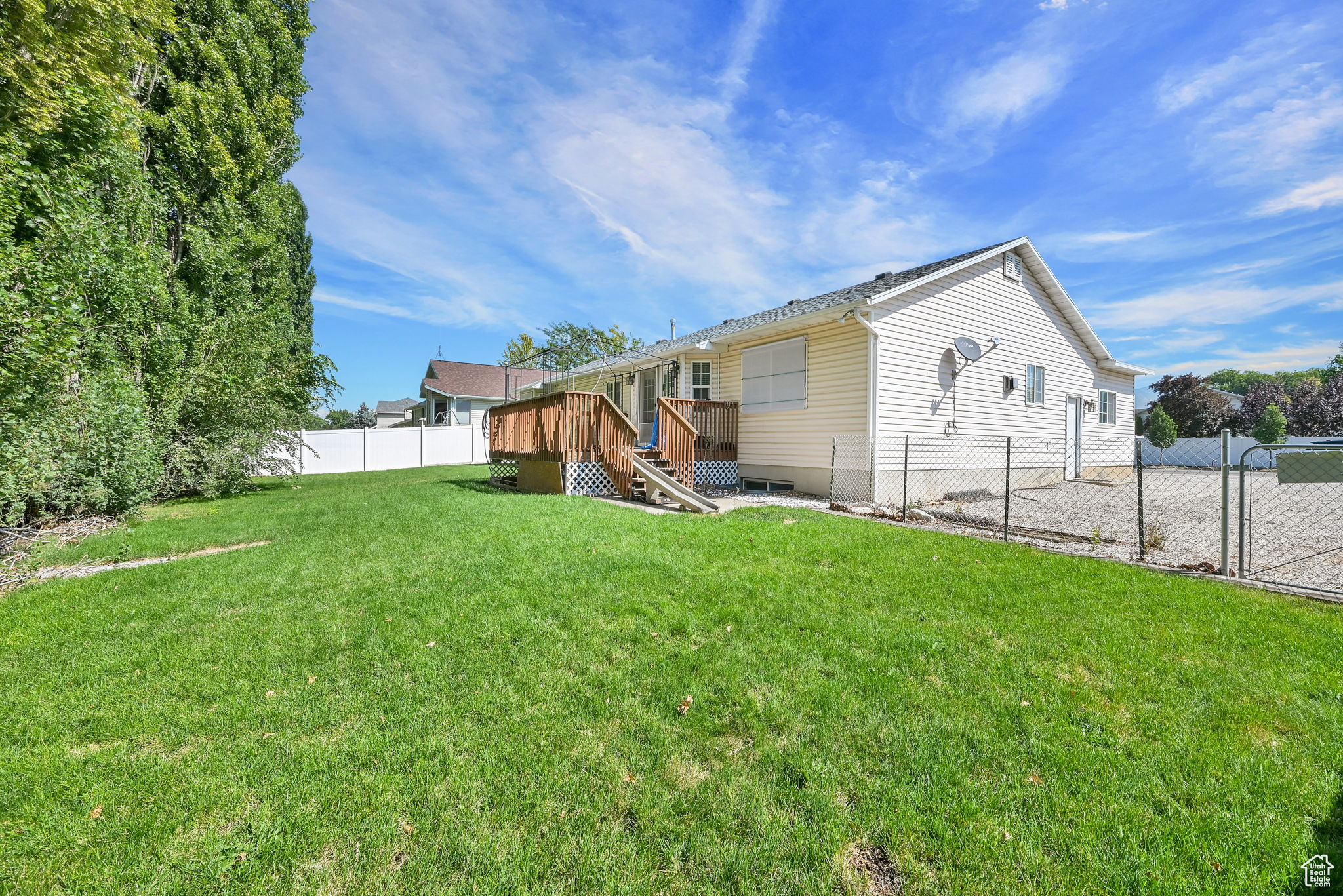 SUNRISE PARK - Residential