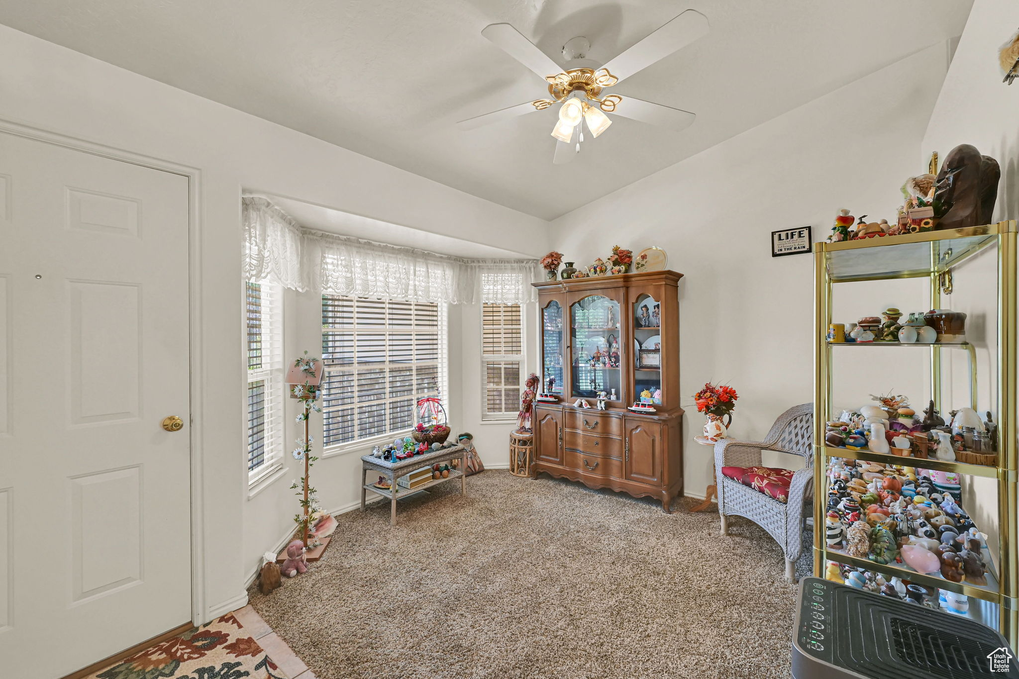 SUNRISE PARK - Residential