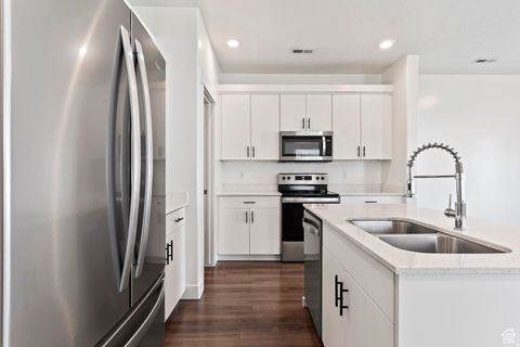 Tiny photo for 382 E 1850 N #1, North Ogden, UT 84414 (MLS # 2153844)