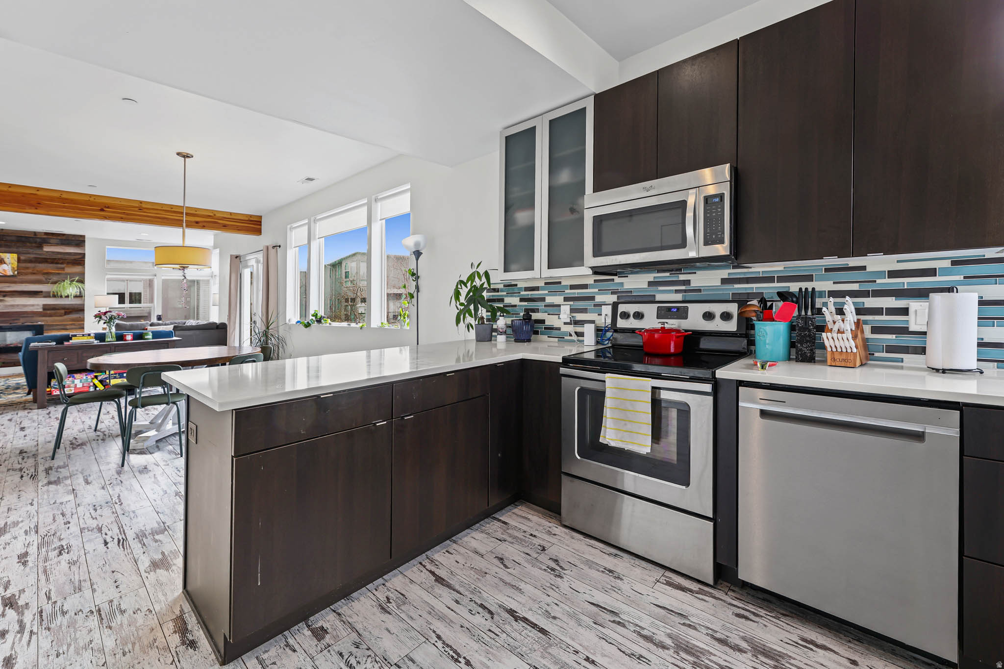 ROOFTOPS AT 78 HUNDRED TOWNHOMES - Residential Lease