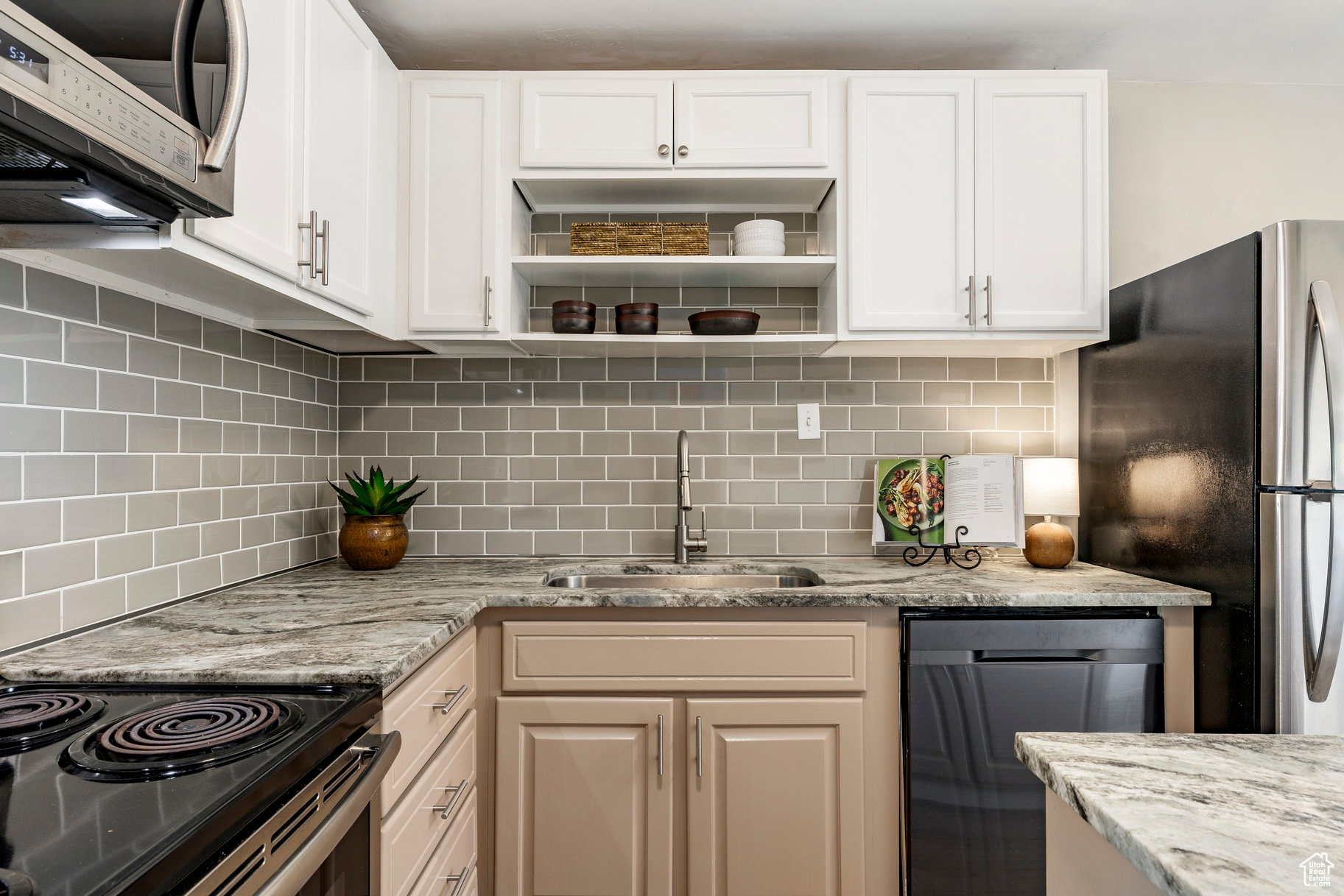MAYFAIR - Residential