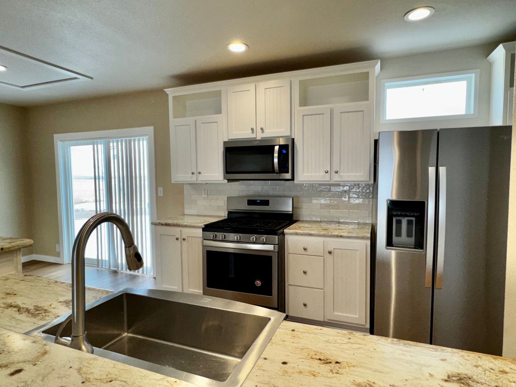 Photo of 80 W 470 N, Kanosh, UT 84637 (MLS # 2141810)