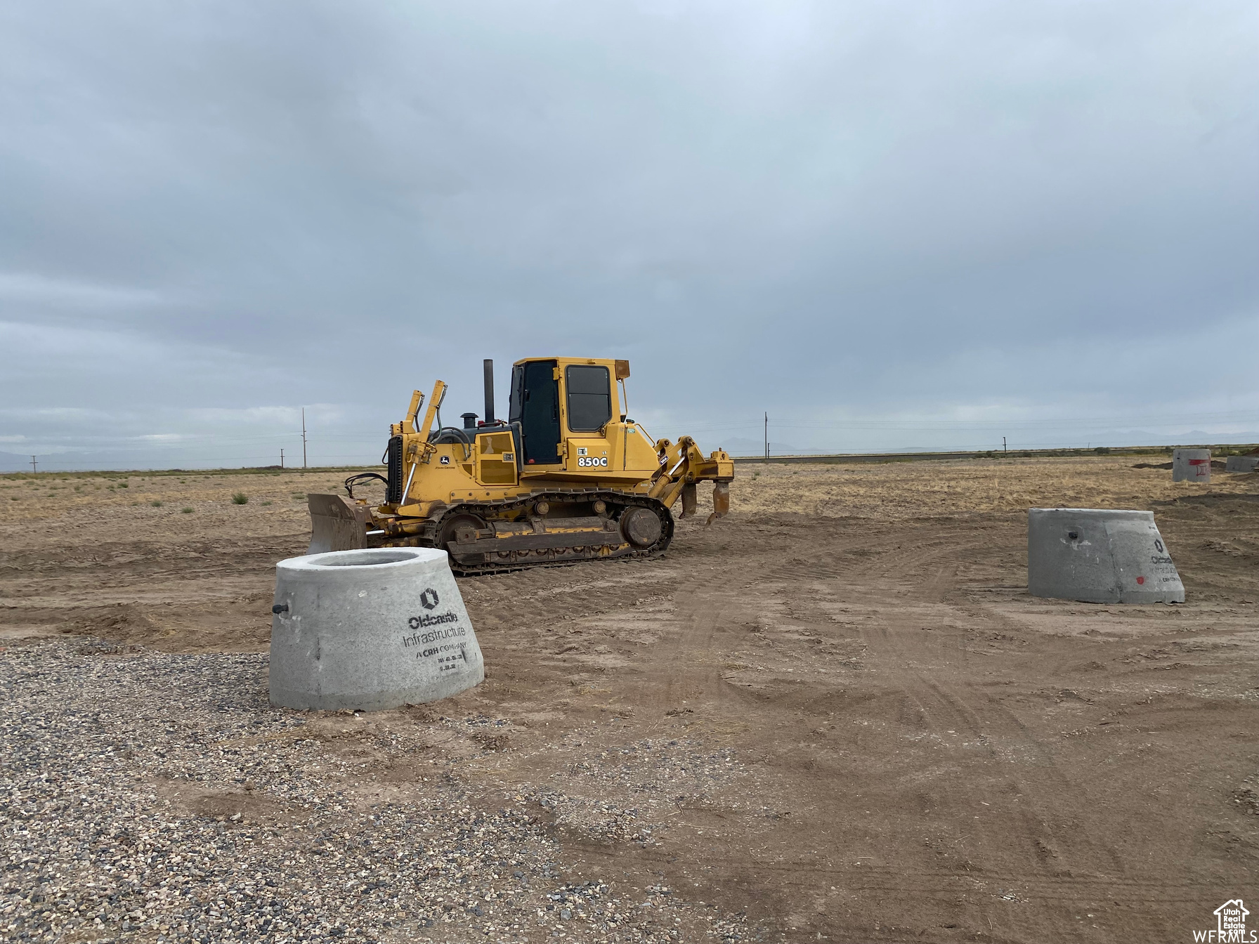 HOEWARD INDUSTRIAL - Land