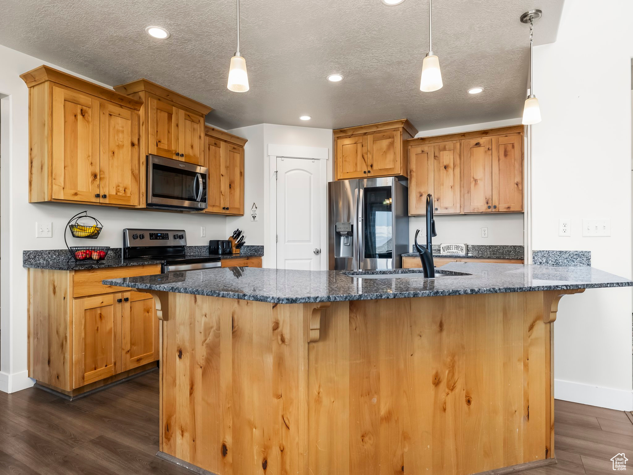 Elk Ridge, Utah 84651, United States, 8 Bedrooms Bedrooms, ,4 BathroomsBathrooms,Residential,Active,107736