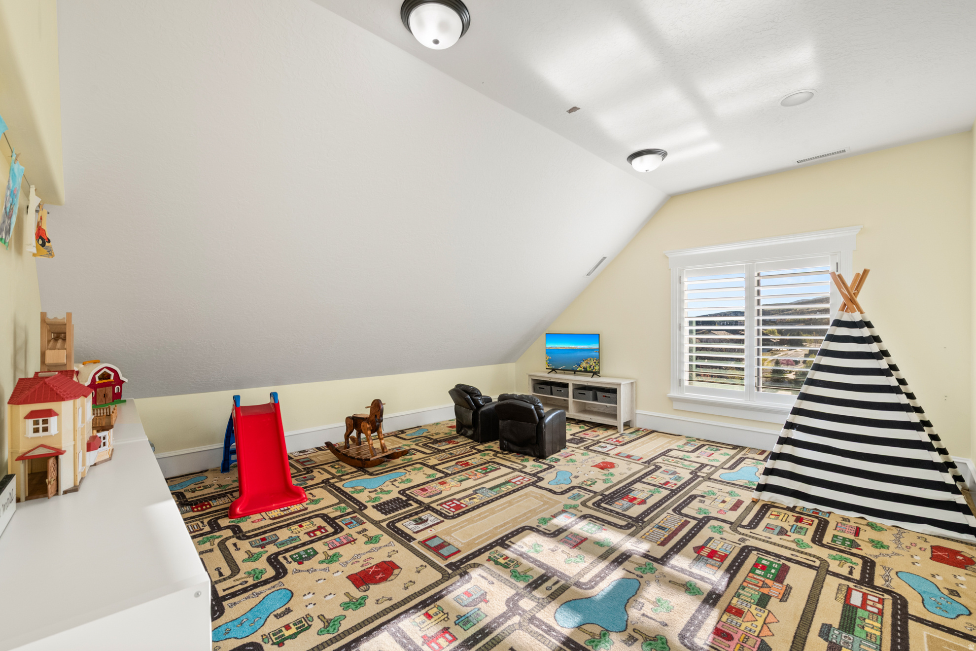 HERITAGE HILLS - Residential