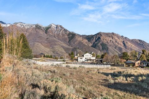 Tiny photo for 1205 N ELK RIDGE LN #202, Alpine, UT 84004 (MLS # 2156673)