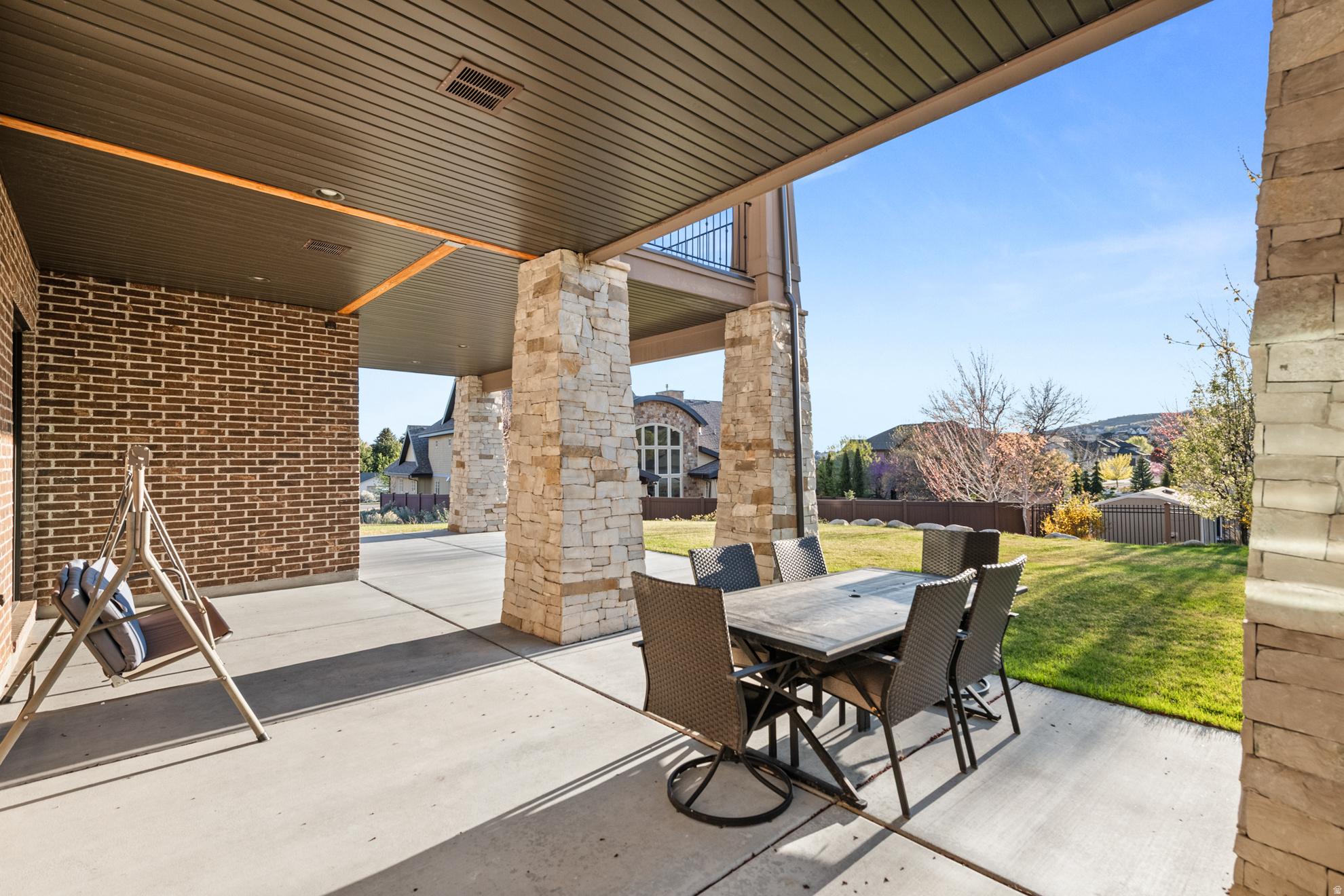 HERITAGE HILLS - Residential