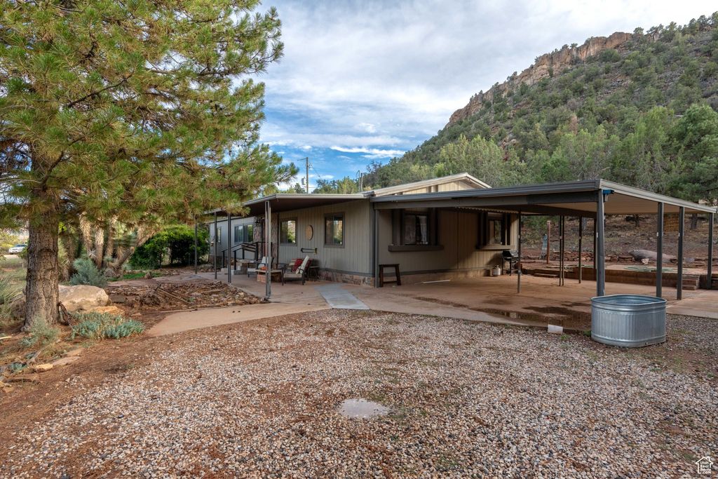 Photo of 1471 W MARDEAN Cir, Apple Valley, UT 84737 (MLS # 2114711)
