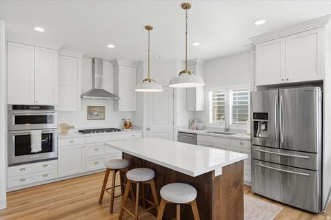 Tiny photo for 12772 S MCCARTNEY WAY, Riverton, UT 84065 (MLS # 2135239)