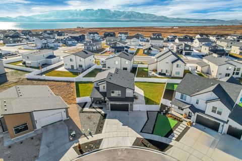 Tiny photo for 975 W 950 S, American Fork, UT 84003 (MLS # 2126061)