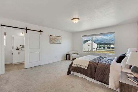 Tiny photo for 975 W 950 S, American Fork, UT 84003 (MLS # 2126061)