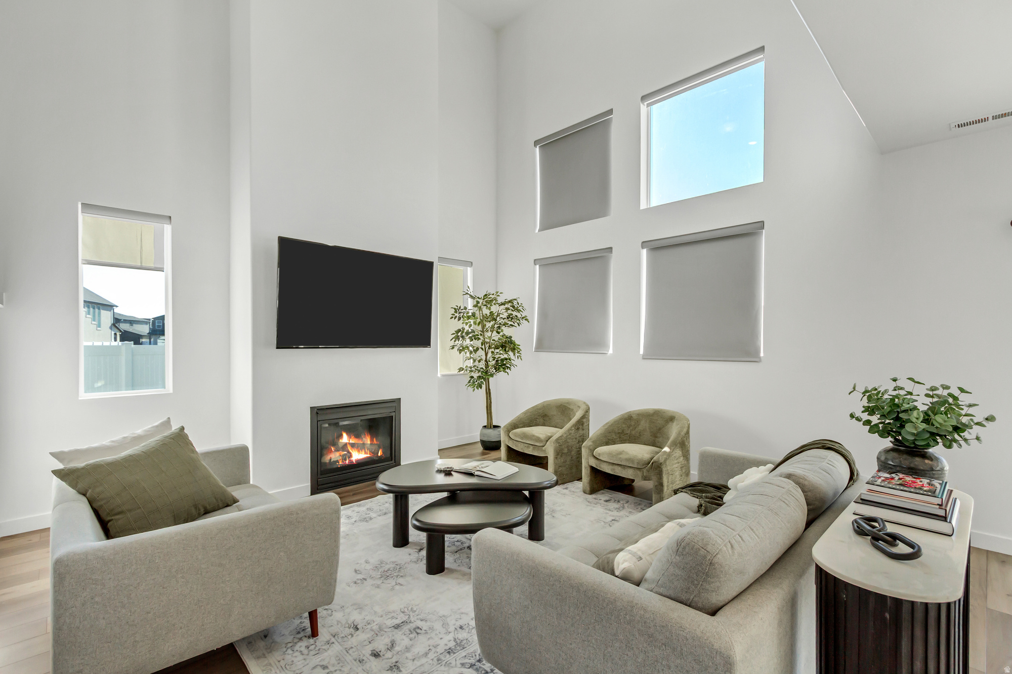 LAKESHORE LANDING - Residential