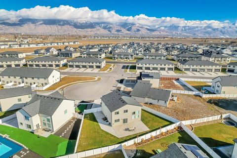 Tiny photo for 975 W 950 S, American Fork, UT 84003 (MLS # 2126061)