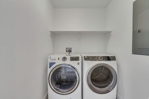 Tiny photo for 975 W 950 S, American Fork, UT 84003 (MLS # 2126061)