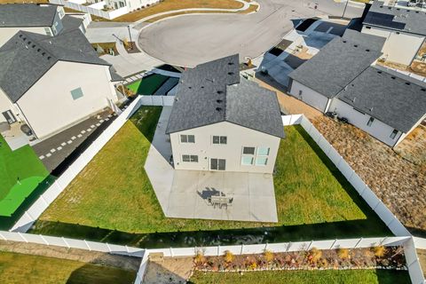 Tiny photo for 975 W 950 S, American Fork, UT 84003 (MLS # 2126061)