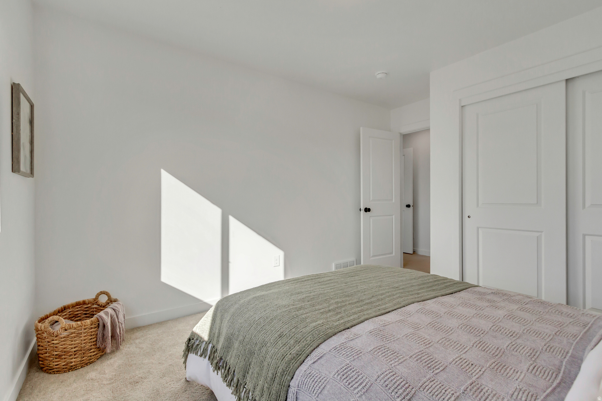 LAKESHORE LANDING - Residential