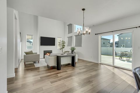 Tiny photo for 975 W 950 S, American Fork, UT 84003 (MLS # 2126061)