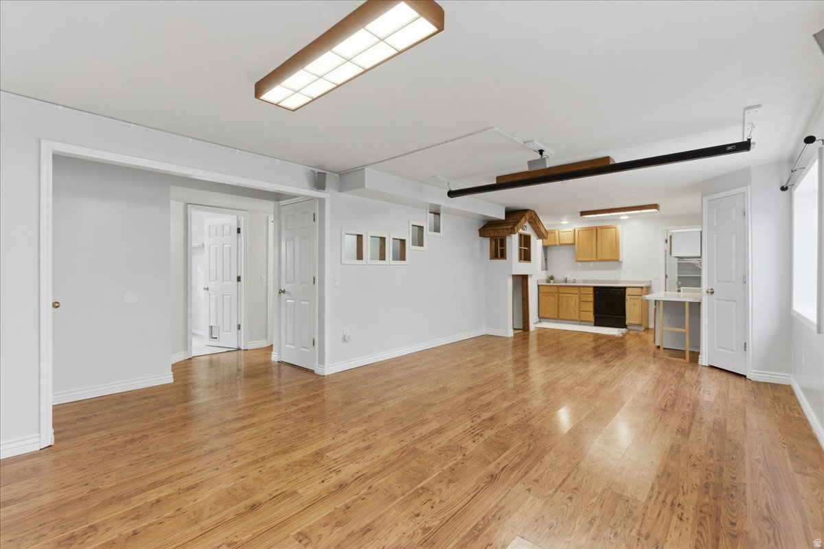 ORCHARD LANE - Residential