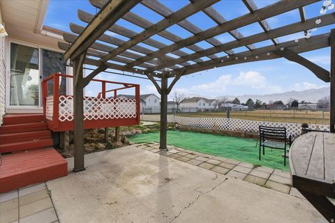 Tiny photo for 88 S ORCHARD LN E, Grantsville, UT 84029 (MLS # 2132675)