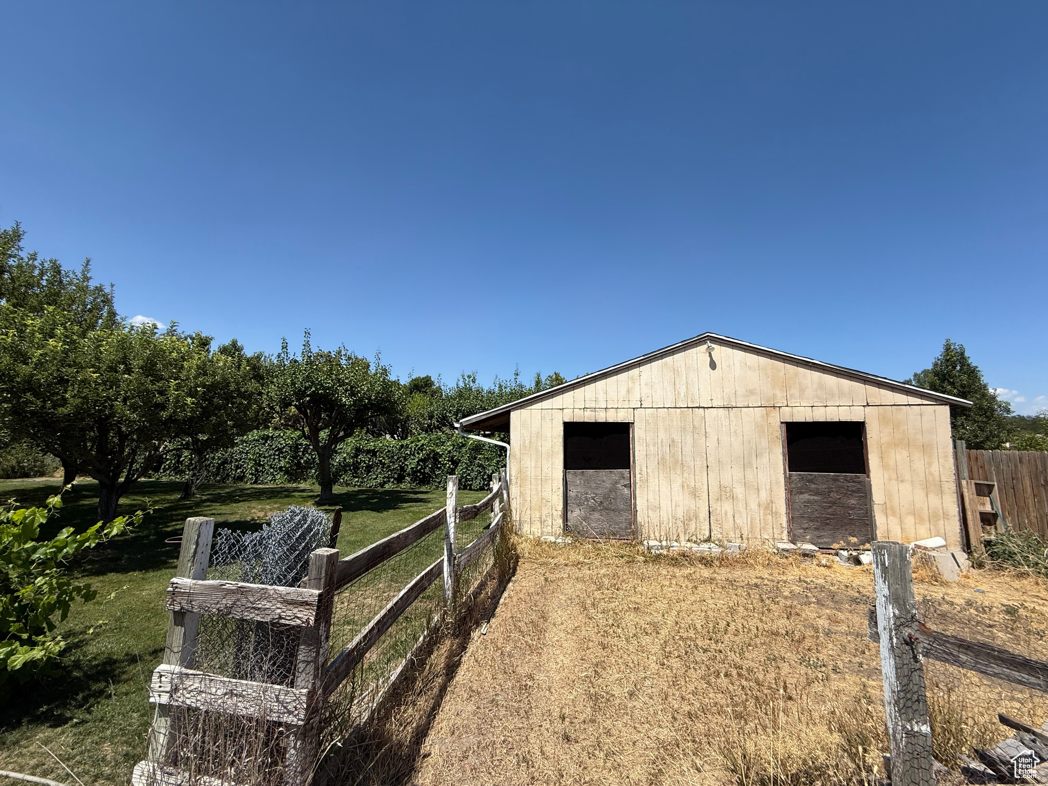 GROVER ESTATES #2 - Residential