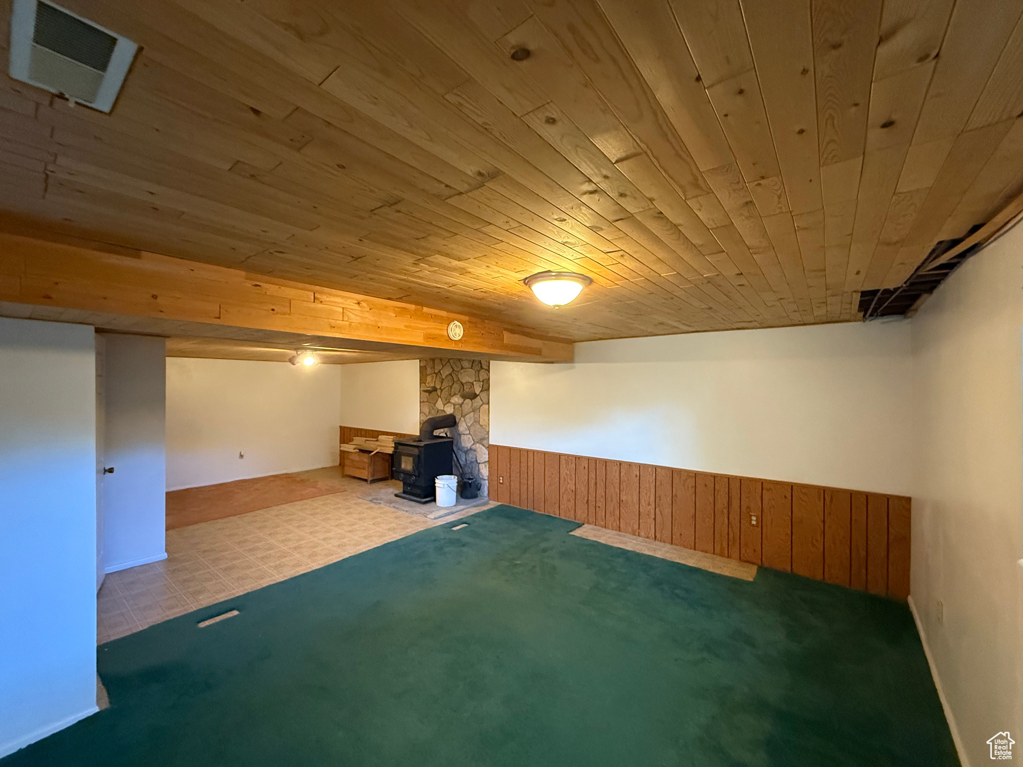 GROVER ESTATES #2 - Residential