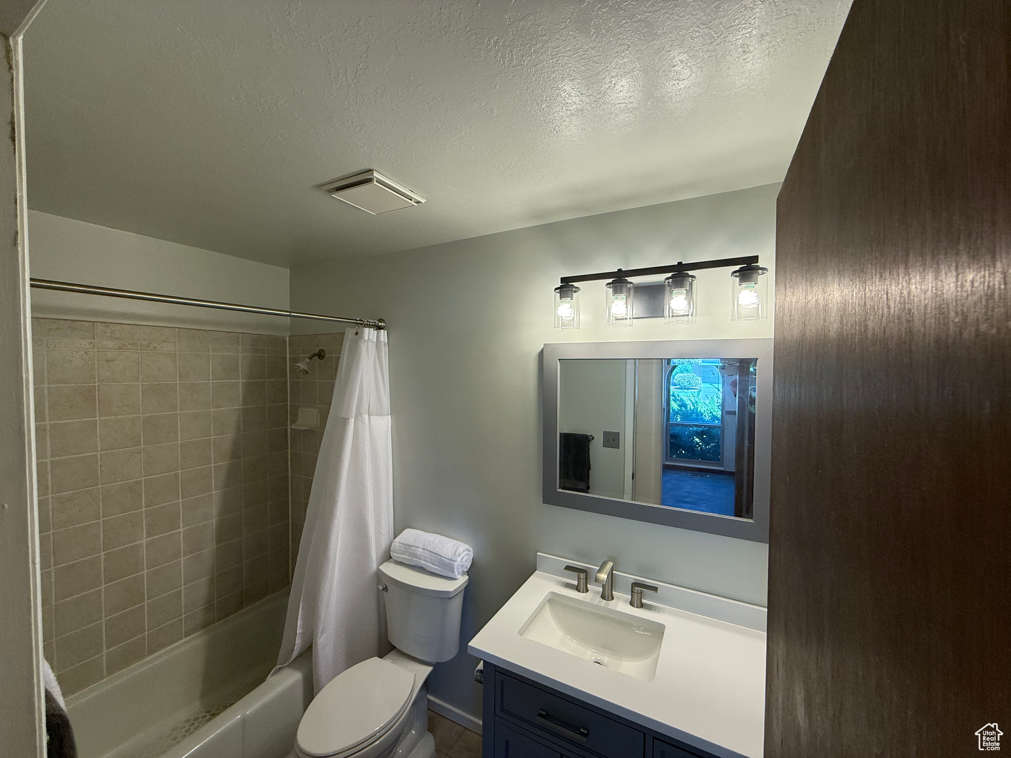 GROVER ESTATES #2 - Residential