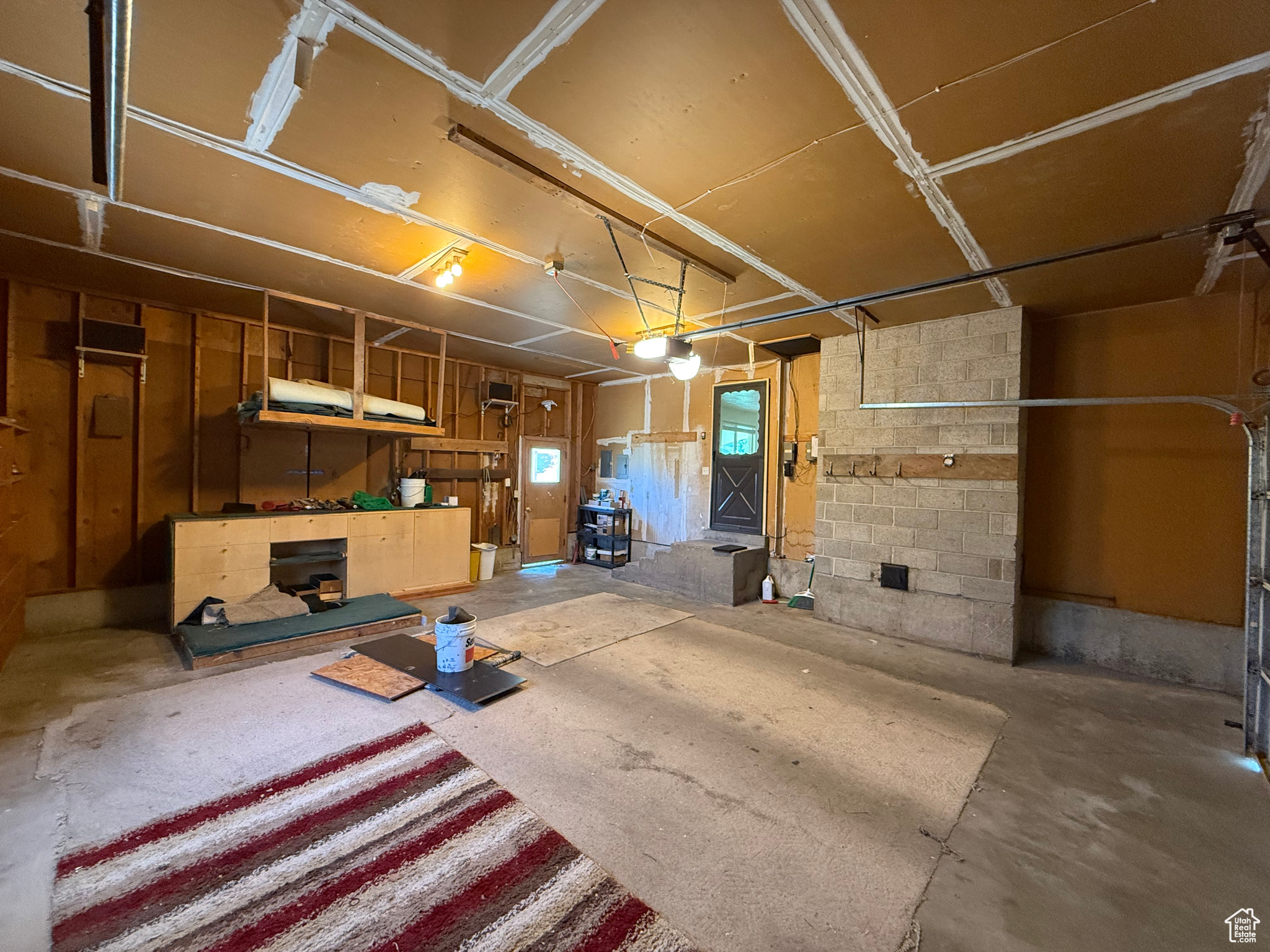 GROVER ESTATES #2 - Residential